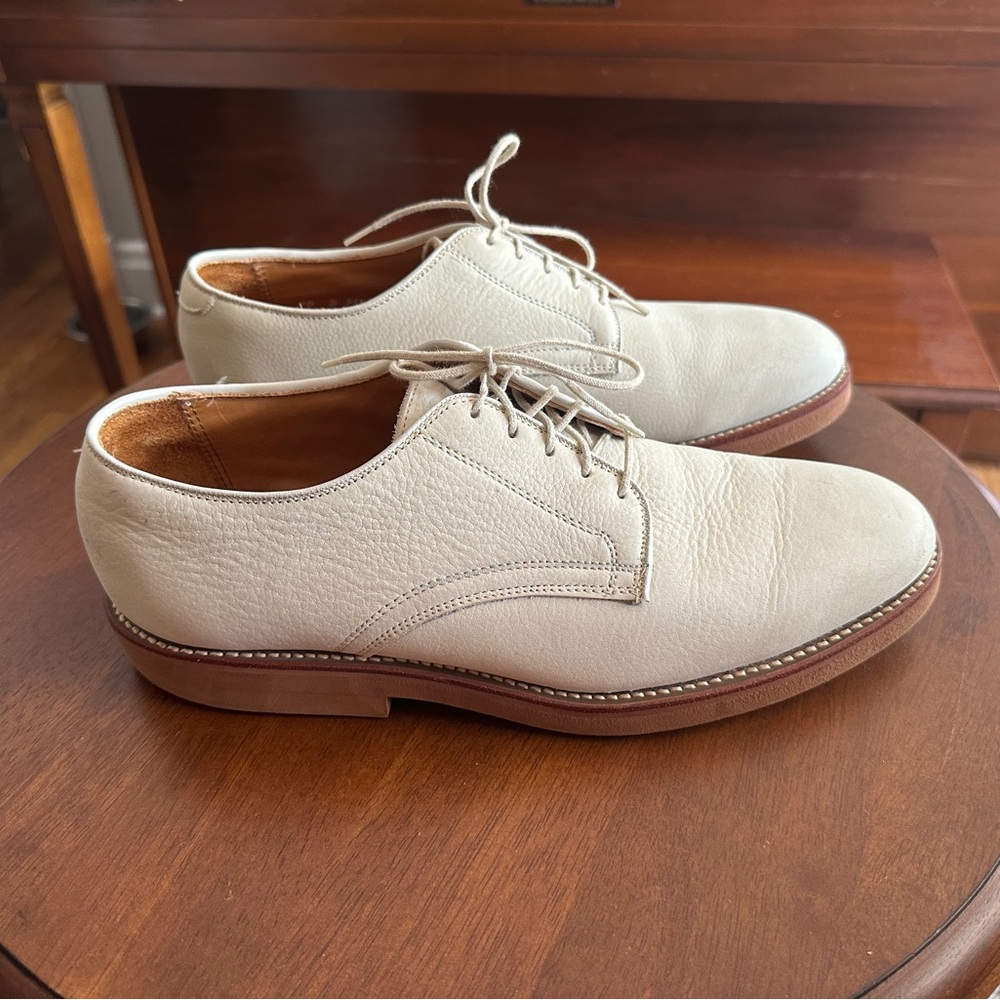 Men’s Brook Brothers bucks, size 10 D, great condition, used, off white color